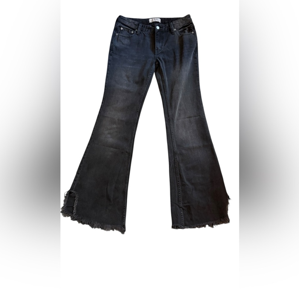 We The Free Flare Jeans Black Ash Wash Raw Hem High Rise Size 25 Free People - Picture 3 of 8